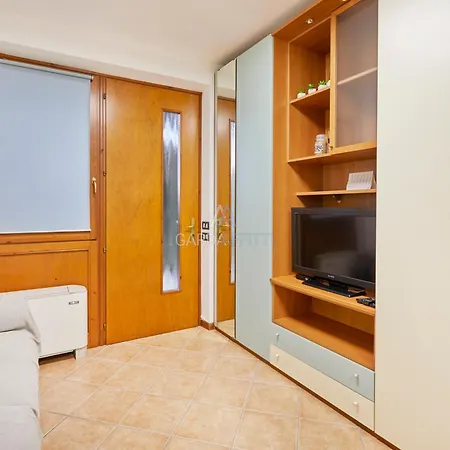 Apartment Rubino - Tre Piscine A Pochi Passi Dal *