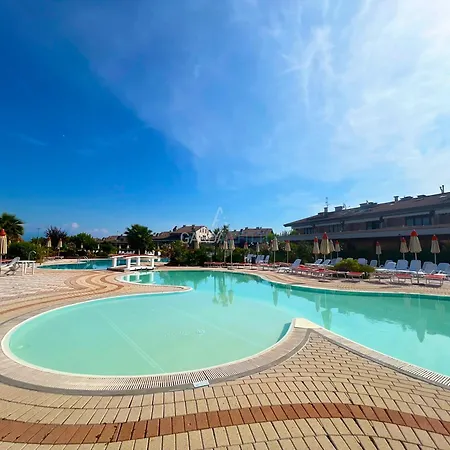 Apartment Rubino - Tre Piscine A Pochi Passi Dal