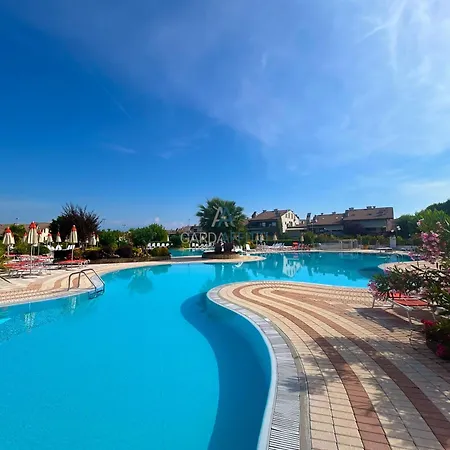 Apartment Rubino - Tre Piscine A Pochi Passi Dal