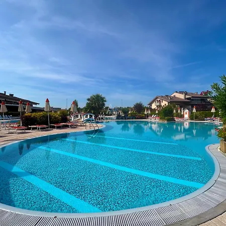Rubino - Tre Piscine A Pochi Passi Dal * Desenzano del Garda